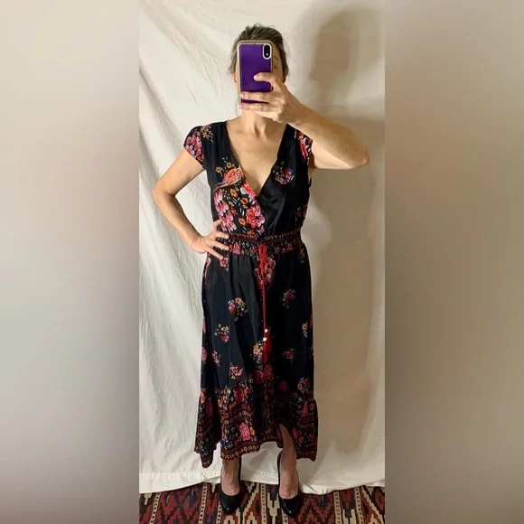 SPANISH🇪🇸 SILK DRESS - Picture 2 of 10